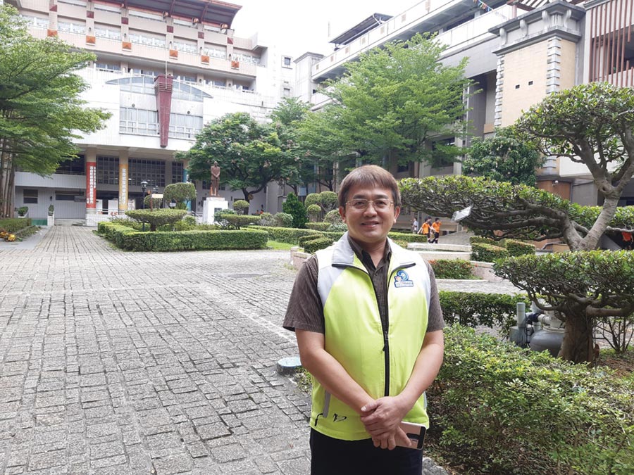 大安高工楊益強校長積極促進大安高工及北市公立高職與產業界接軌，翻轉技職印象。圖／謝易晏