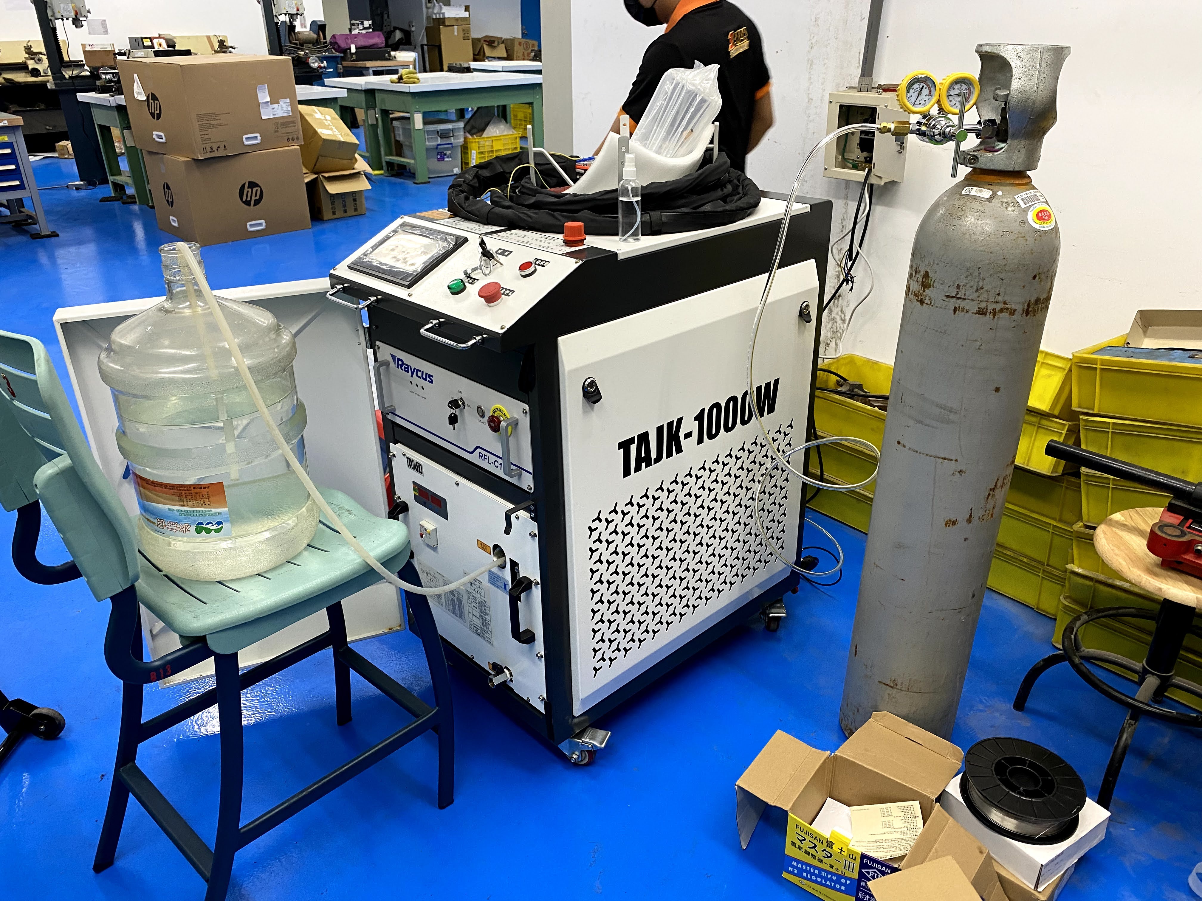 雷射銲接機