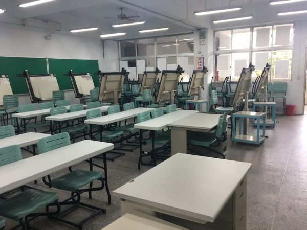 製圖實習工廠（Ａ）