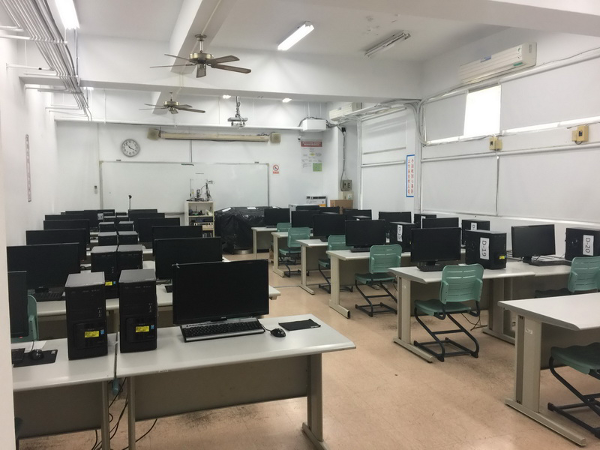 電腦繪圖教室（D）